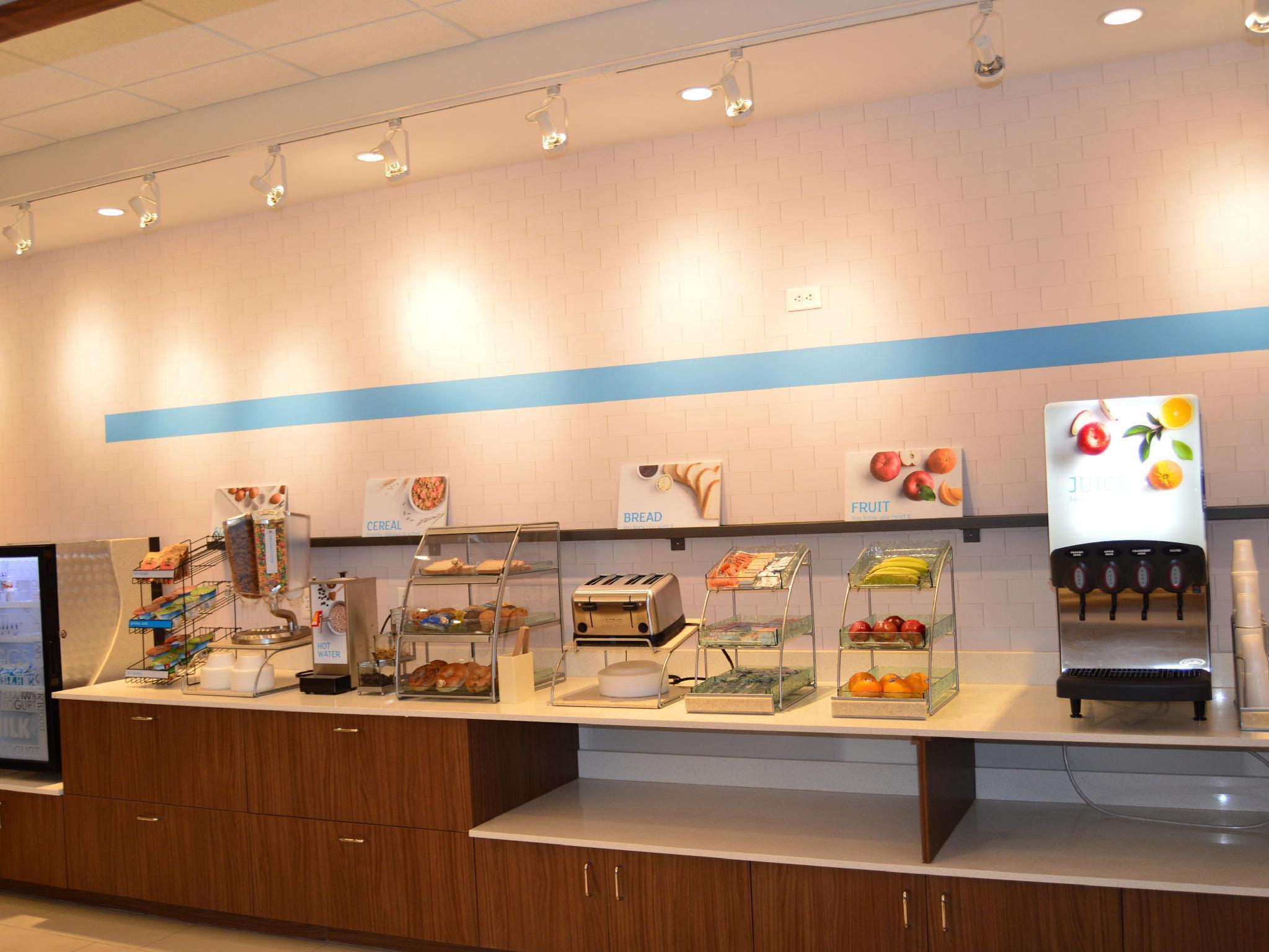 Holiday Inn Express & Suites Toledo West By Ihg Εξωτερικό φωτογραφία