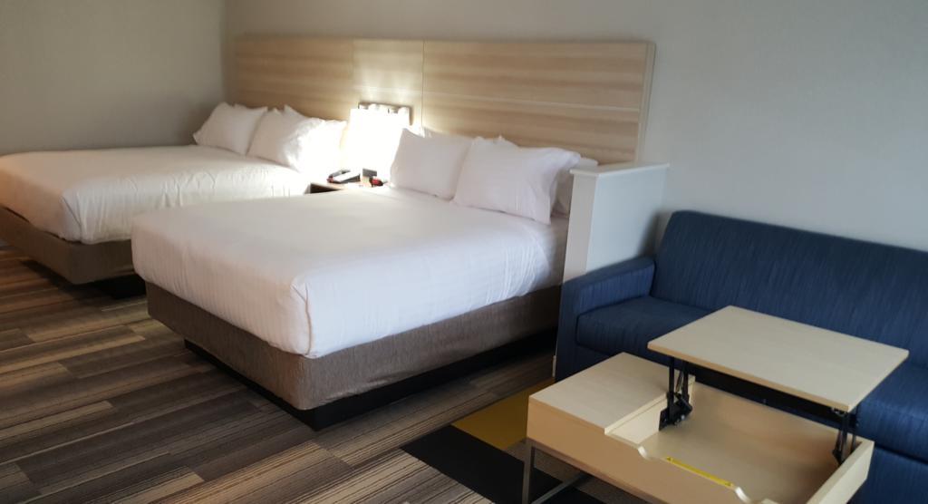 Holiday Inn Express & Suites Toledo West By Ihg Εξωτερικό φωτογραφία