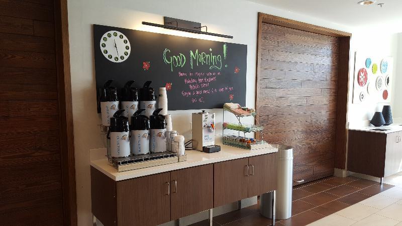 Holiday Inn Express & Suites Toledo West By Ihg Εξωτερικό φωτογραφία